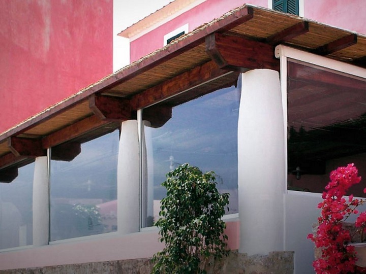 CHIUSURE PER ESTERNI-TENDE AVVOLGIBILI TRASPARENTI