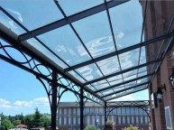 COPERTURE TRASPARENTI PER TETTOIE